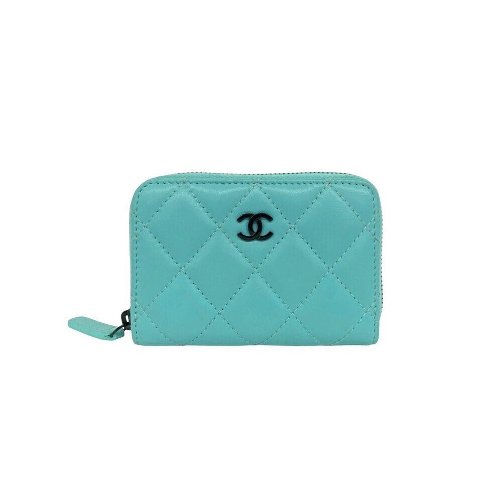 CHANEL Green Lambskin Leather Logo Wallet